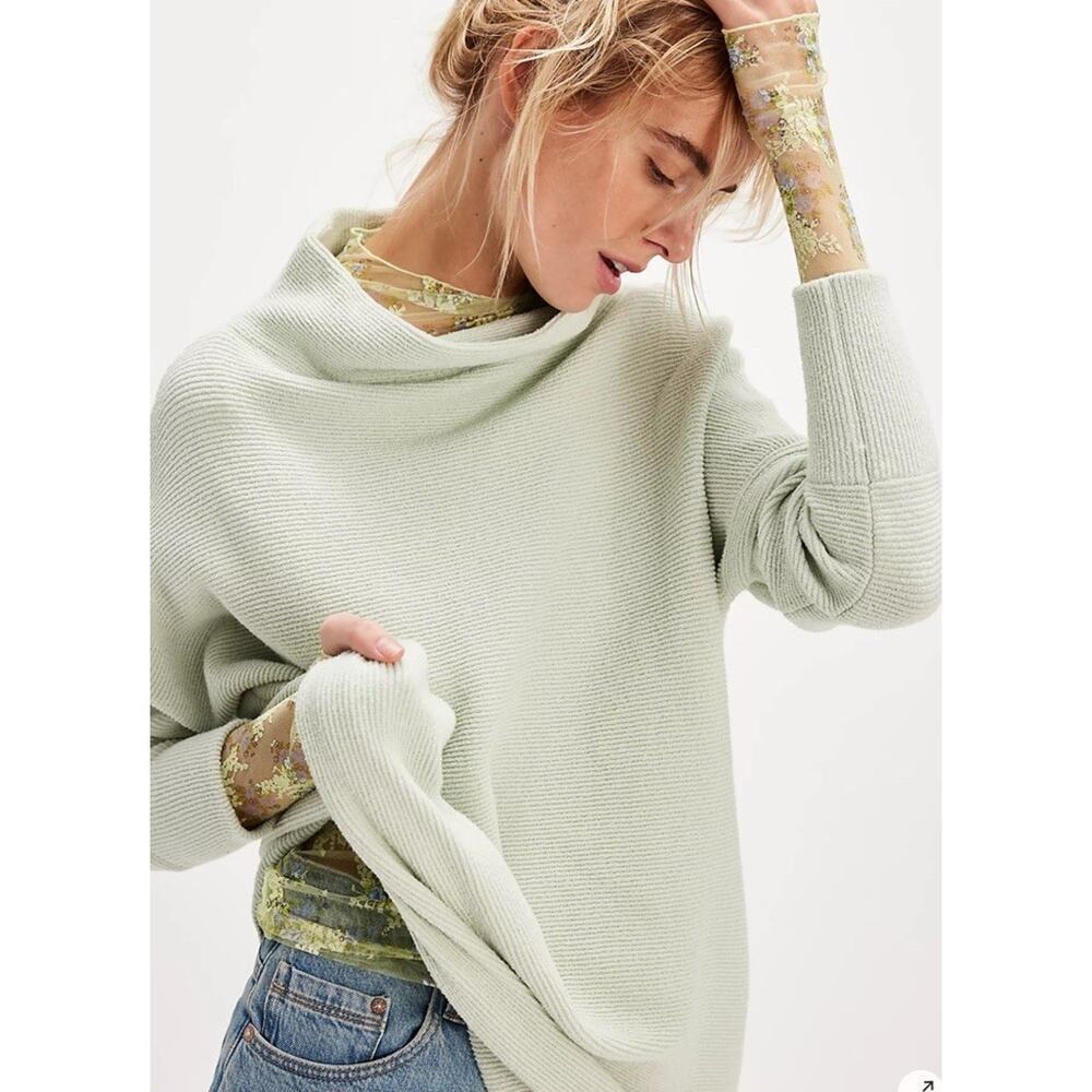 Free People Ottoman Slouchy Tunic Sweater Ivory Oversized Women’s Size S NWT ES